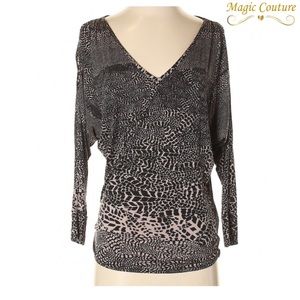 Julienne Top with Ruching and Button Details🖤🤍🖤